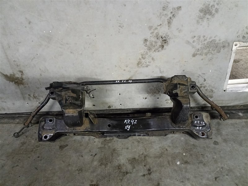 Балка под двс TOYOTA LITE ACE KR42 7K (б/у)