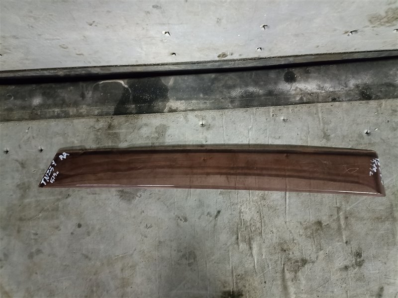 Ветровик NISSAN MURANO TZ51 задний правый (б/у)