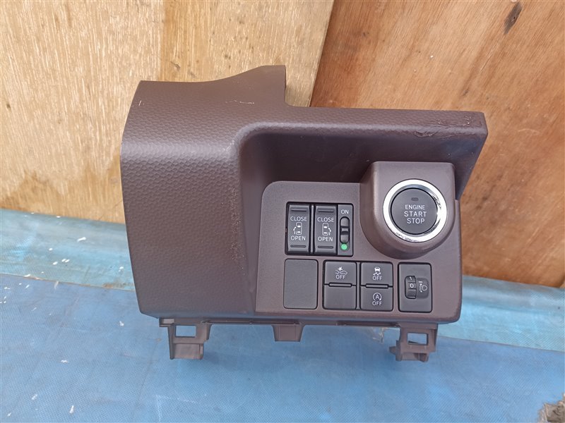 Кнопка старта TOYOTA ROOMY M900A (б/у)