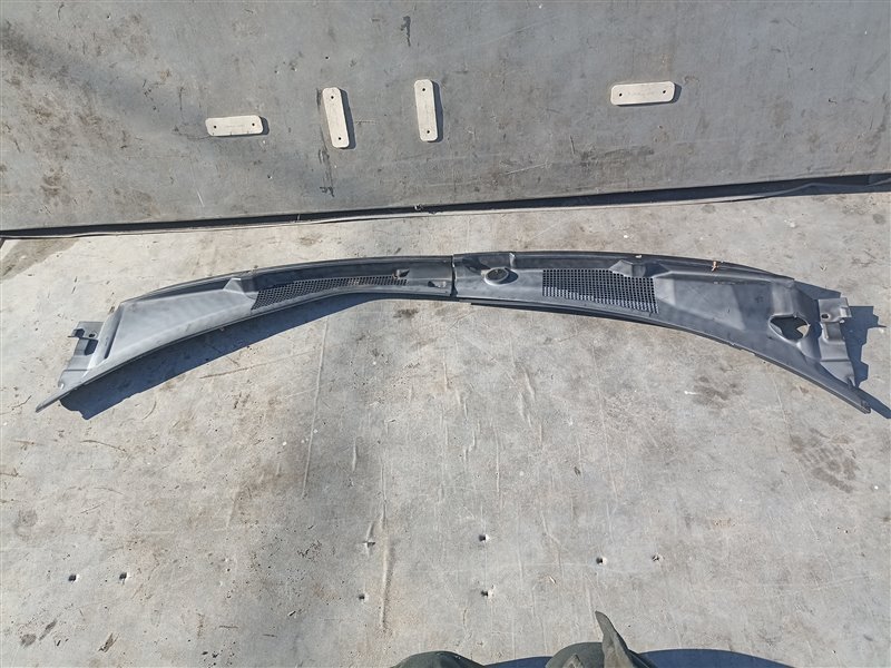 Жабо MITSUBISHI DIAMANTE F31A (б/у)