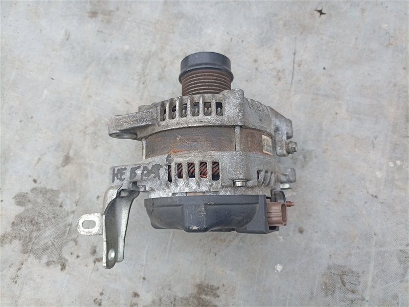 Генератор TOYOTA ESTIMA GSR50 2GR-FE (б/у)
