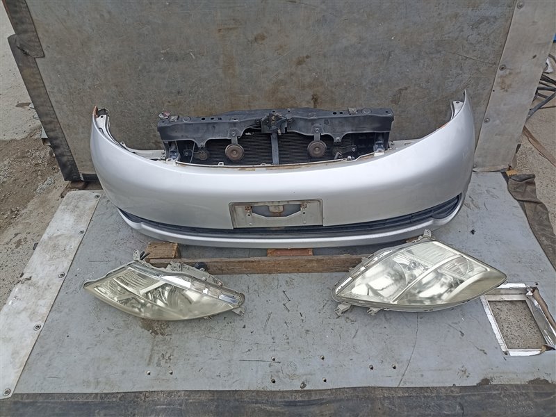 Nose cut TOYOTA ISIS ZNM10 1ZZ-FE (б/у)
