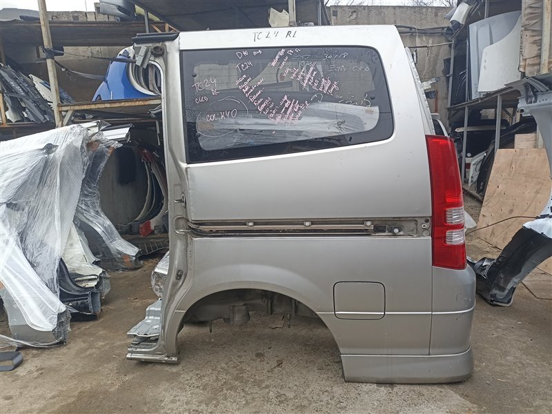 Крыло NISSAN SERENA TC24 заднее левое (б/у)