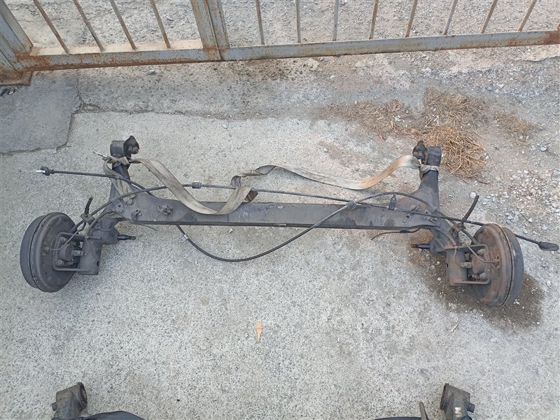 Балка TOYOTA WISH ZNE10 1ZZ-FE задняя (б/у)