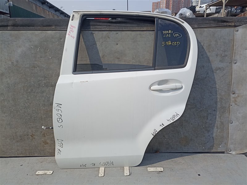 Дверь DAIHATSU BOON M600S задняя левая (б/у)
