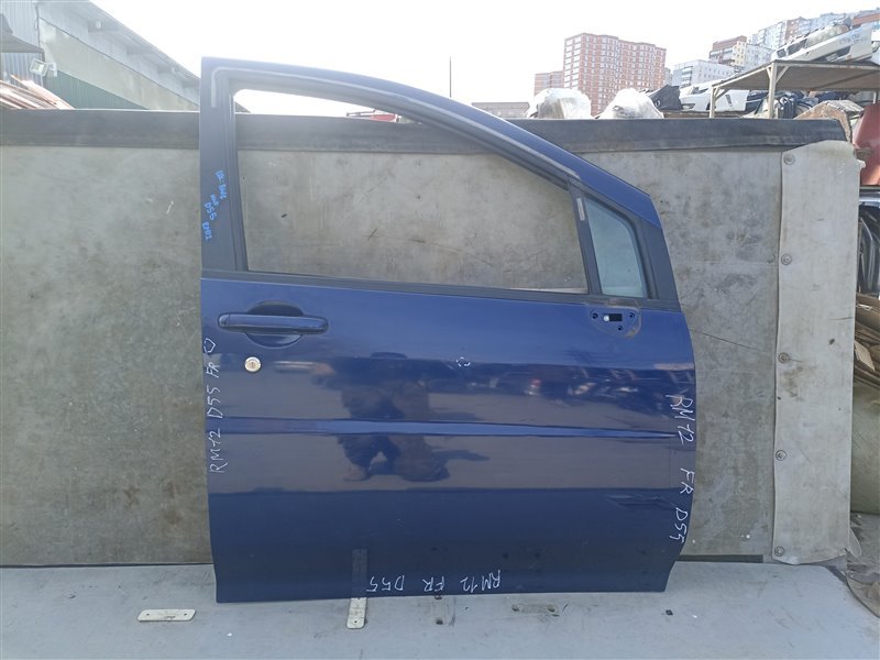 Дверь NISSAN LIBERTY RM12 передняя правая (б/у)