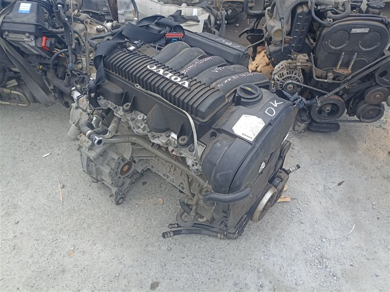 Двигатель VOLVO C30 MK38 B5244S4 4262675 (б/у)