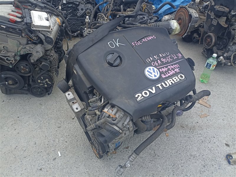 Двигатель VOLKSWAGEN BEETLE 9C1 AWU 704445 (б/у)