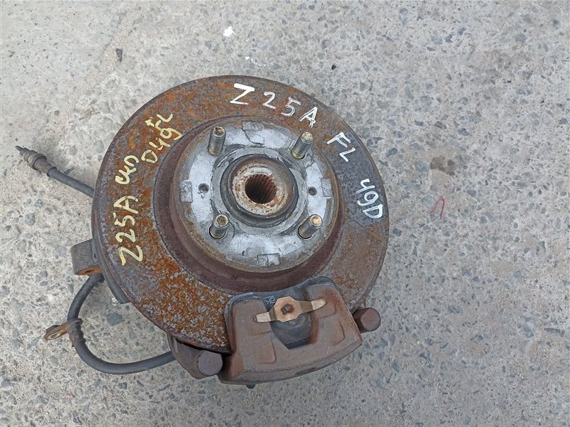 Ступица MITSUBISHI COLT Z25A 4G19 передняя левая (б/у)