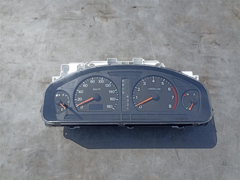 Спидометр MITSUBISHI GALANT EA7A 4G94 (б/у)
