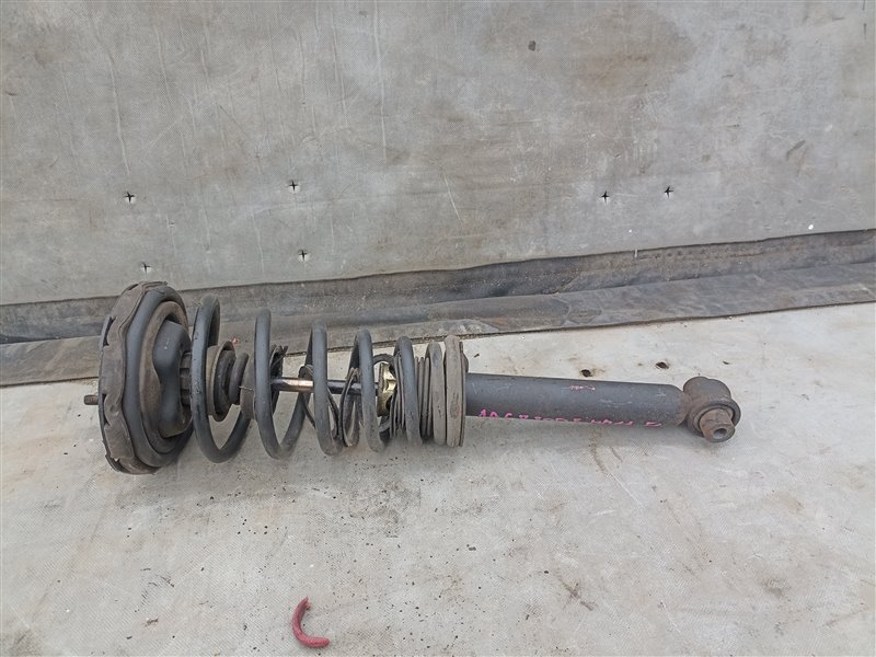 Стойка NISSAN PRIMERA HP11 SR20DE передняя левая (б/у)