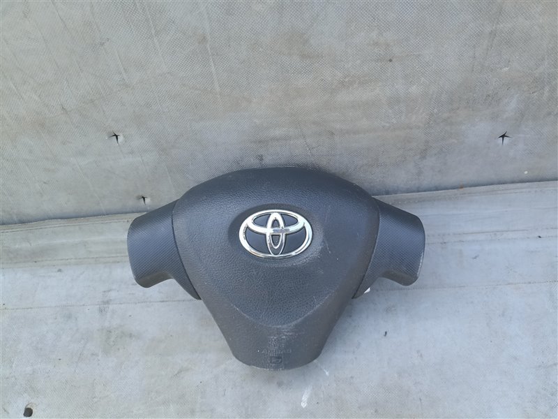 Airbag водительский TOYOTA COROLLA AXIO NZE141 (б/у)