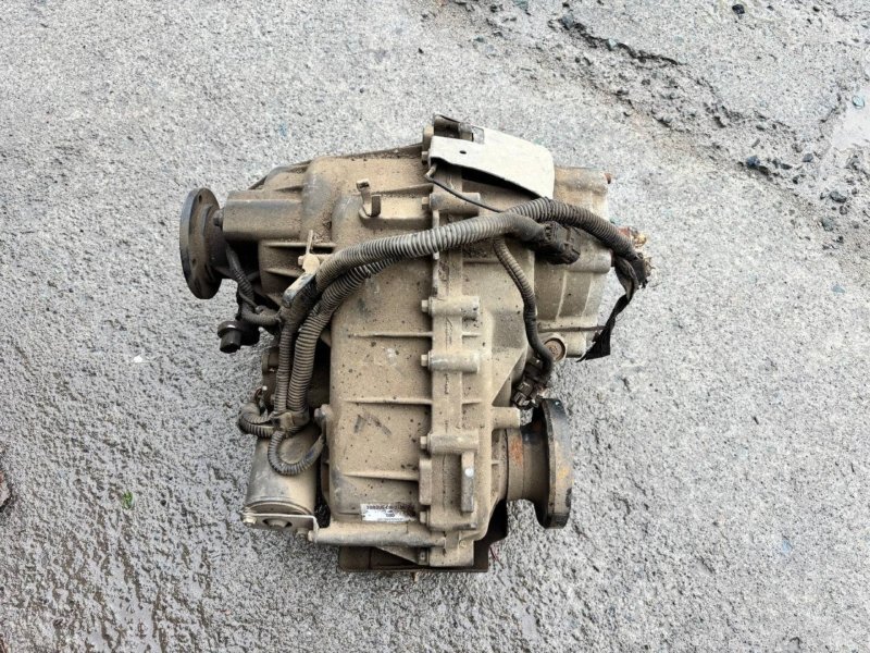Раздаточная коробка ISUZU WIZARD UES73 4JX1 512557 (б/у)