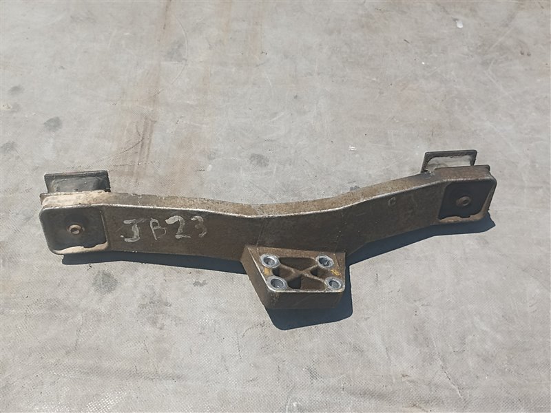 Подушка раздатки SUZUKI JIMNY JB23W K6AT (б/у)