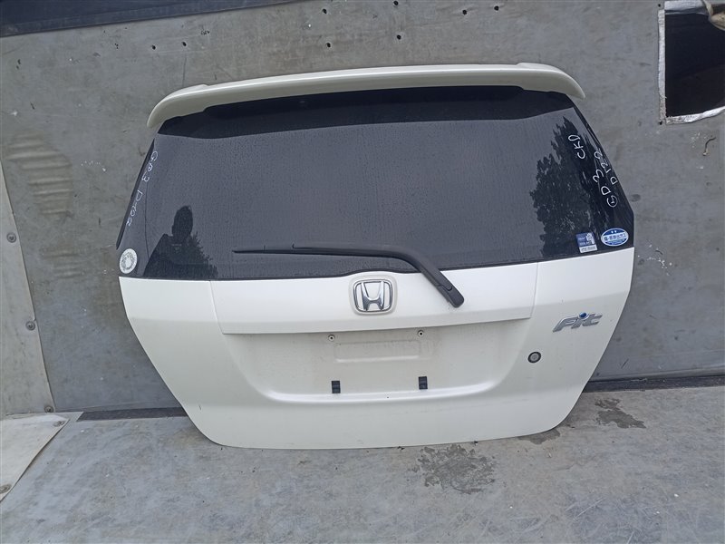 Дверь 5-я HONDA FIT GD1 (б/у)