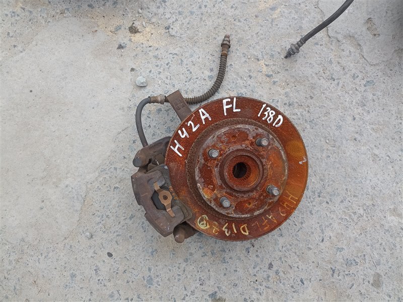 Ступица MITSUBISHI MINICA H42A 3G83 передняя левая (б/у)