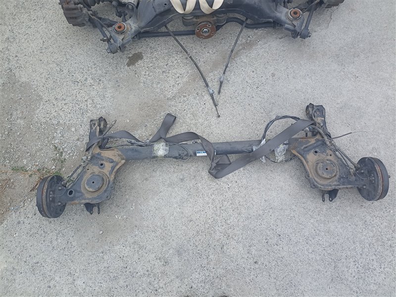Балка TOYOTA PASSO KGC10 1KR-FE задняя (б/у)