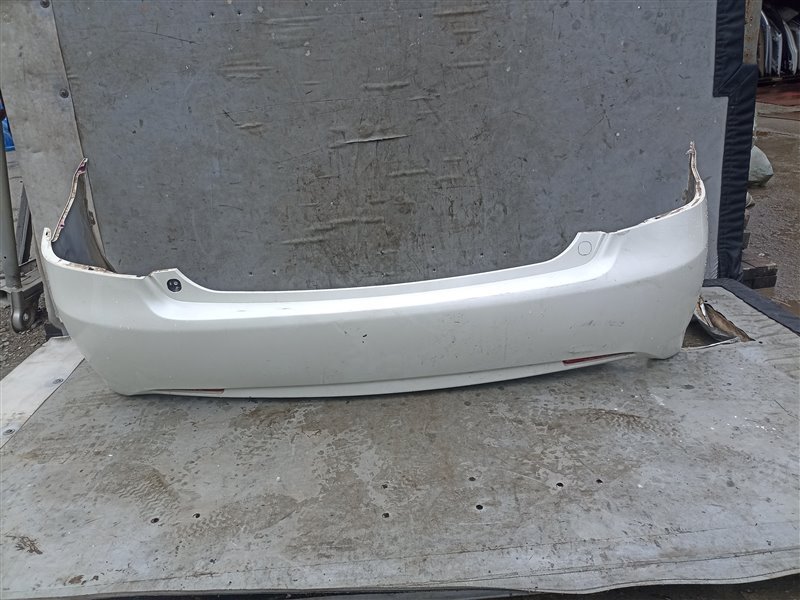 Бампер TOYOTA SAI AZK10 задний (б/у)