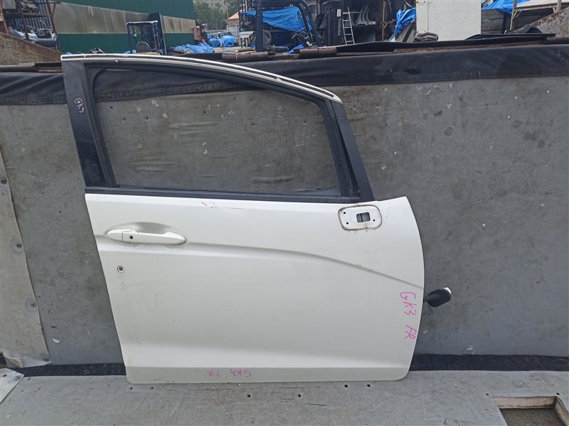 Дверь HONDA FIT GK3 передняя правая (б/у)