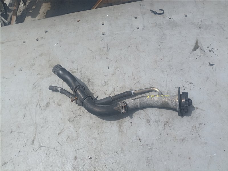 Горловина топливного бака SUZUKI JIMNY JB23W K6AT (б/у)