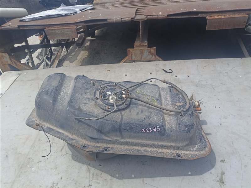 Бензобак SUZUKI JIMNY JB23W K6AT (б/у)