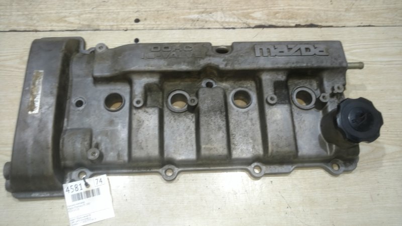 Крышка клапанов Mazda Premacy FS 2001 (б/у)