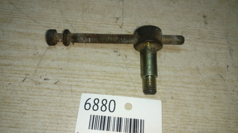 Болт натяжителя golf 4. 570. Болт натяжитель 310010. Болт натяжителя. 8.