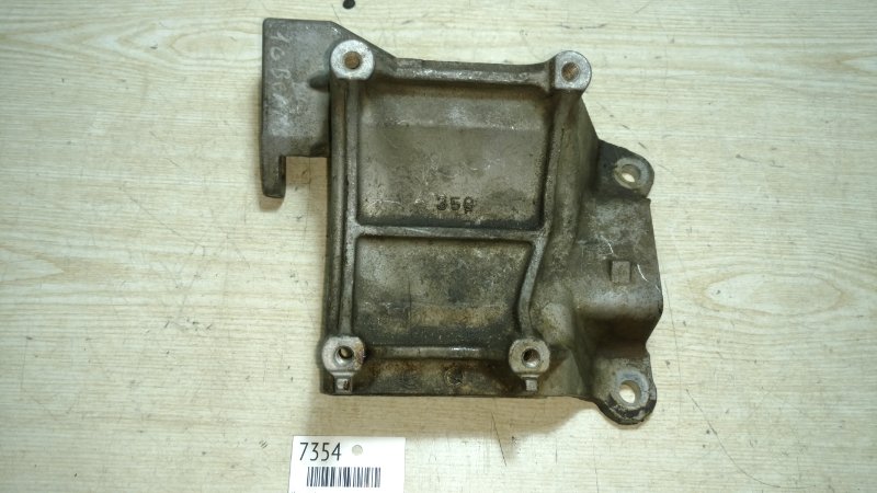 Кронштейн компрессора кондиционера Toyota 1GFE (б/у)