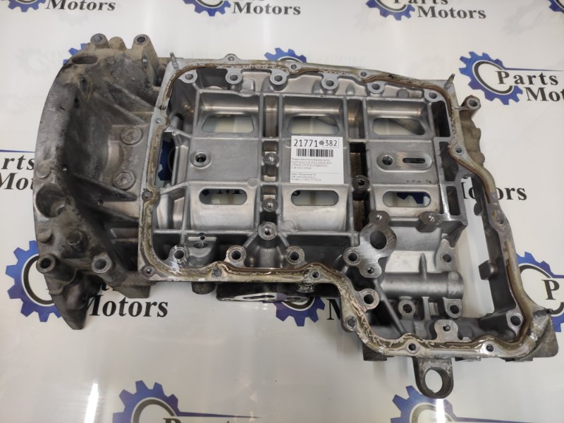 Поддон двигателя (верхняя часть) Ford Transit 2.2D. KC22. C8S1A 2019 (б/у)
