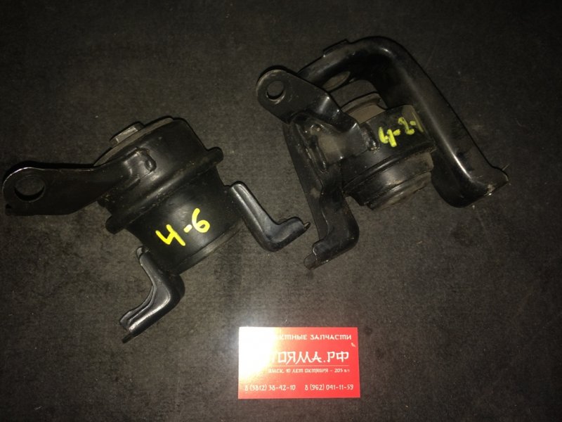 Правая подушка двигателя 1zz-fe. Подушка 1zz. Подушка 1zz. 8 1zz fe. Подушка двигателя 1zz правая.