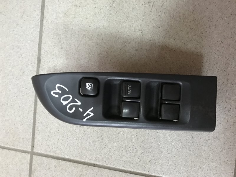 Блок упр. стеклоподьемниками Subaru Impreza GF2 EJ151 2000