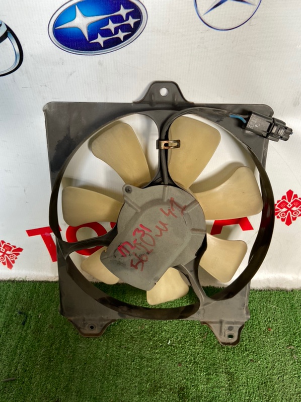 Диффузор радиатора Toyota Corolla Ii EL51 левый