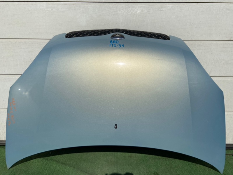 Капот Toyota Vitz SCP10 Капот Toyota Vitz SCP10