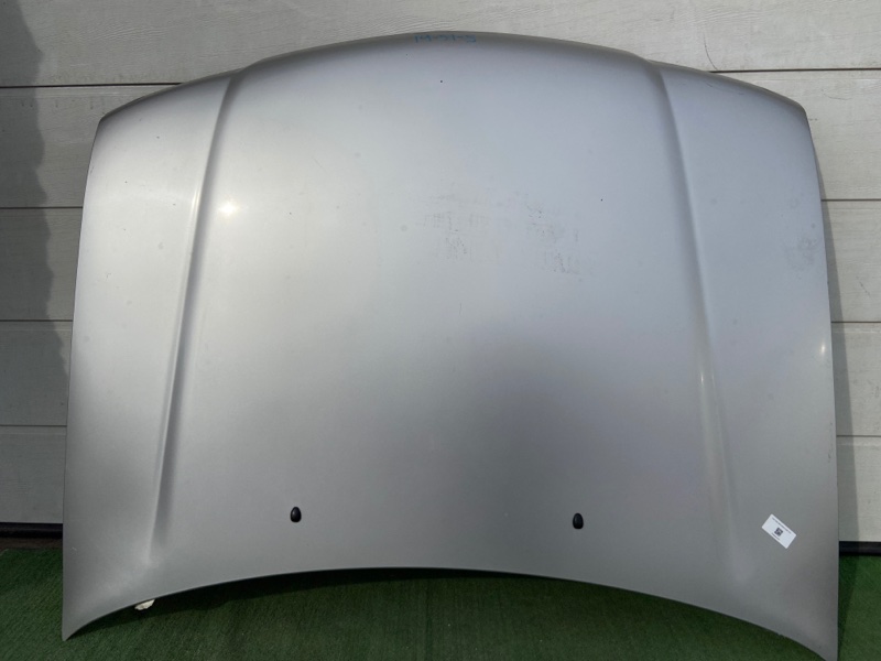 Капот Nissan Sunny B15 Капот Nissan Sunny B15