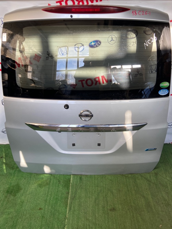 Дверь 5-я Nissan Serena C26 Дверь 5-я Nissan Serena C26