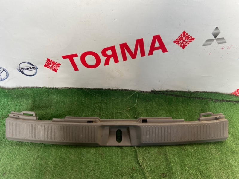 Планка багажника Toyota Voltz ZZE136 2ZZ 2002
