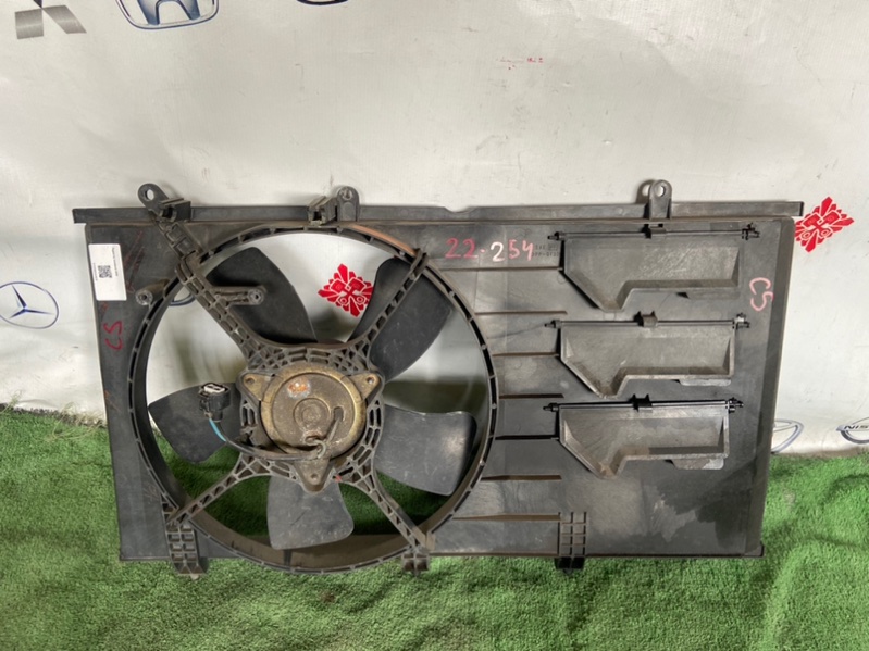 Диффузор радиатора Mitsubishi Lancer CS2A 4G15