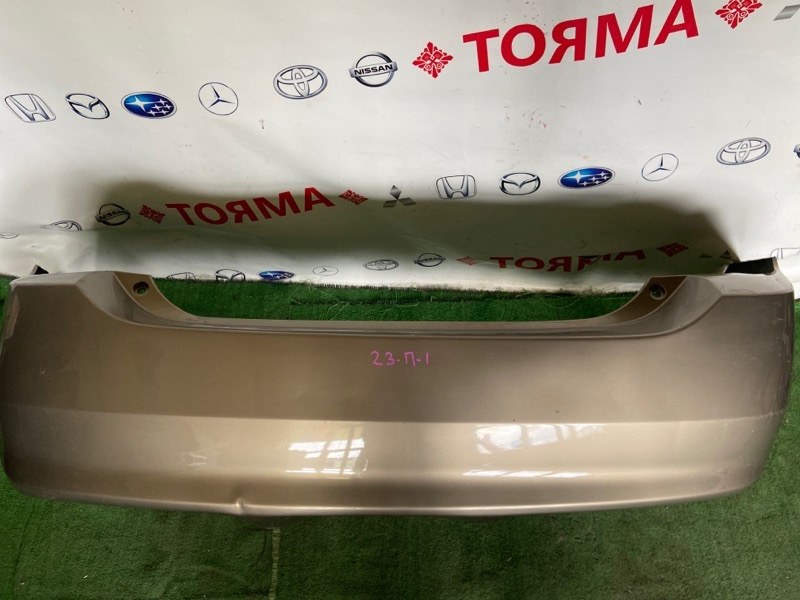 Бампер Toyota Prius NHW20 задний Бампер Toyota Prius NHW20 задний