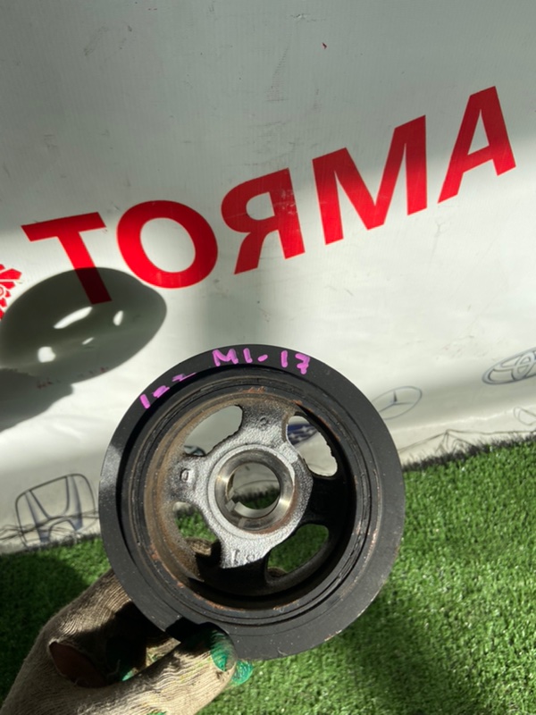 Шкив коленвала Toyota Premio ZZT240 1ZZ