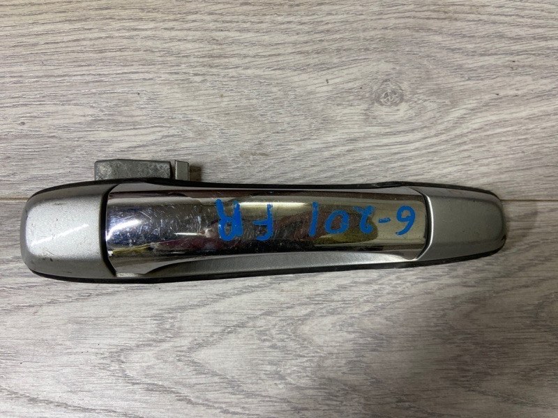 Ручка двери внешняя Subaru Forester SG5 передняя правая