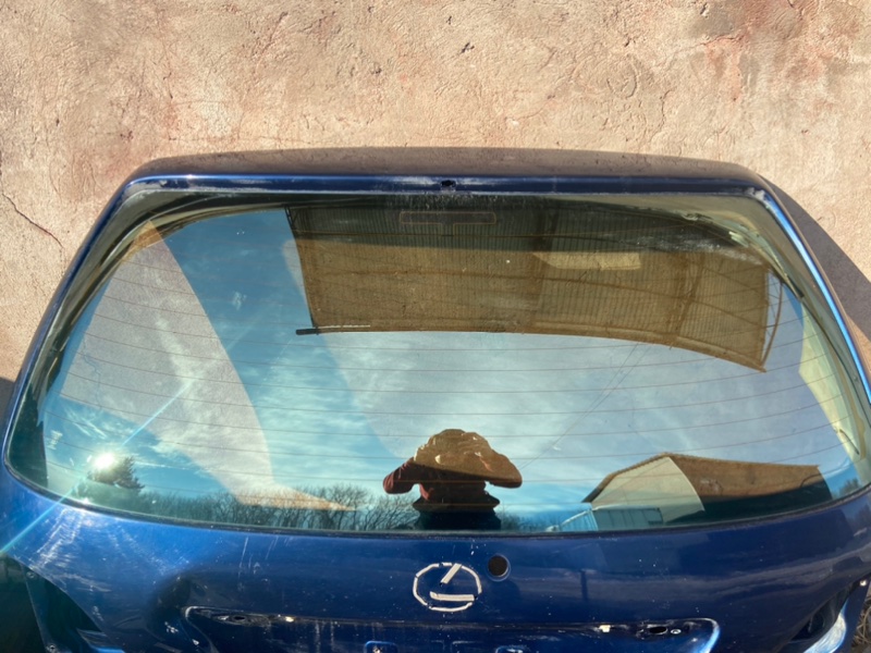 Стекло 5-й двери Toyota Harrier ACU10