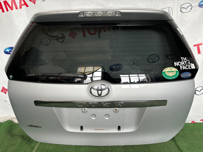 Дверь 5-я Toyota Wish ANE10G