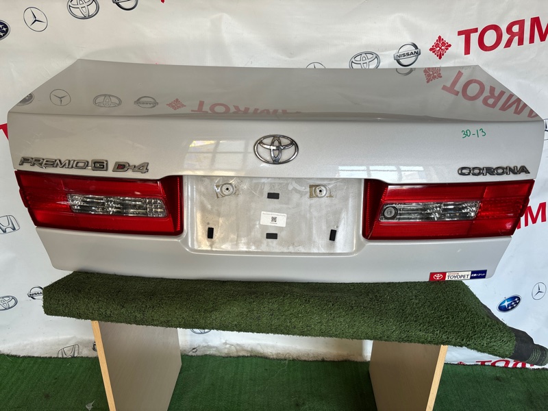 Крышка багажника Toyota Corona Premio AT210