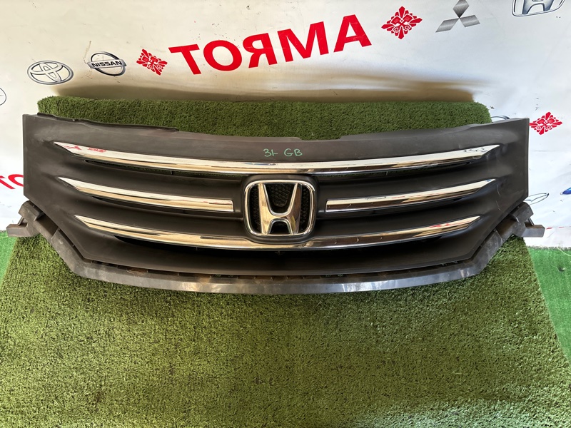 Решетка радиатора Honda Freed GB3