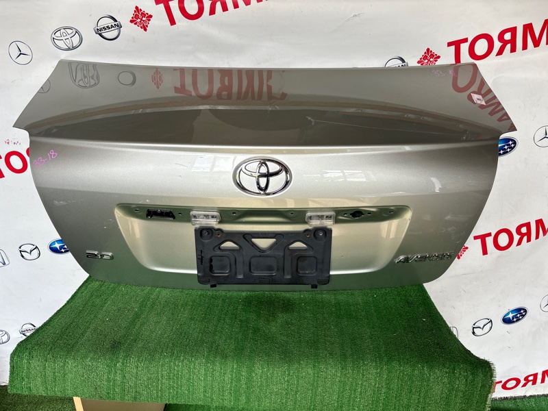 Крышка багажника Toyota Avensis ADT250