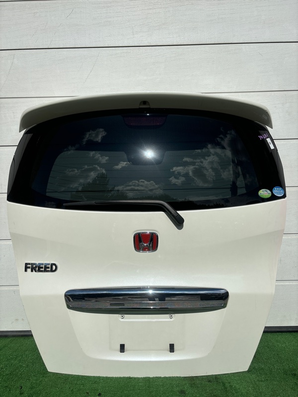 Дверь 5-я Honda Freed GB3