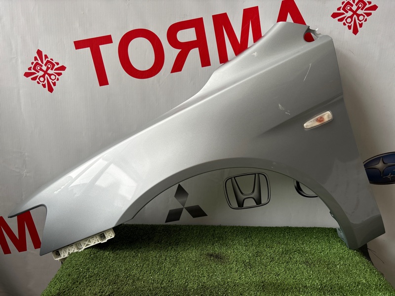 Крыло Mitsubishi Lancer X CX1A переднее левое