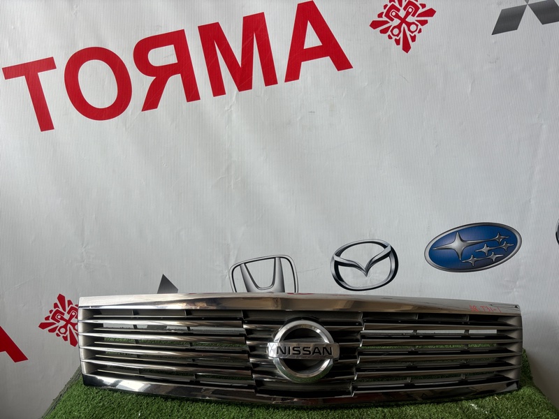 Решетка радиатора Nissan Teana J31