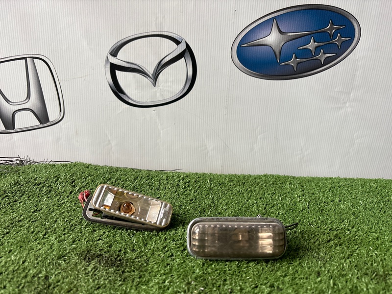 Повторитель в крыло Mercedes M-Class W163