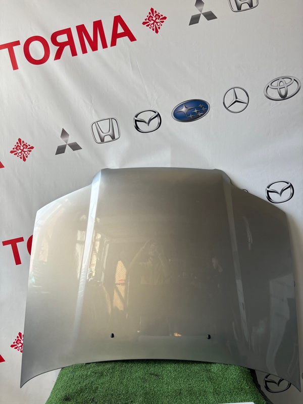 Капот Subaru Forester SG5 Капот Subaru Forester SG5